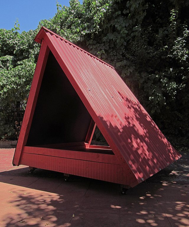 cubil-canino-01-@atipicoespacial